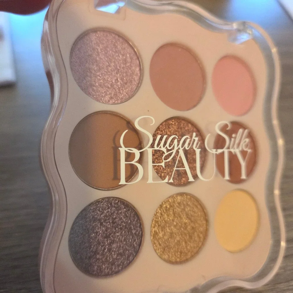 Sugar Silk Beauty Ethereal Eyes Palette 9 Shade Eyeshadow Shimmer Matte New